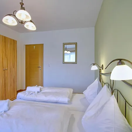 Wildschoenau Alpine Vicky Apartment, Cleaning Included * Niederau